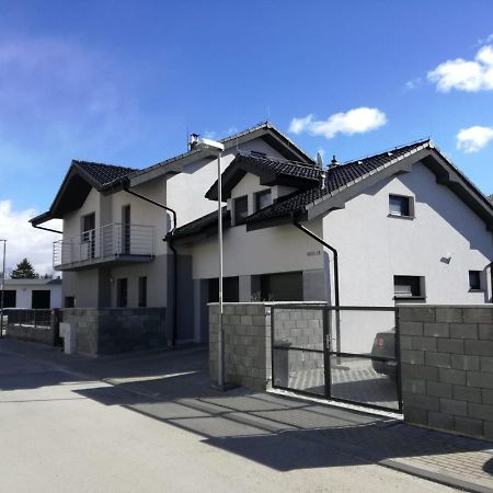 Apartman Tatry-Попрад Екстер'єр фото